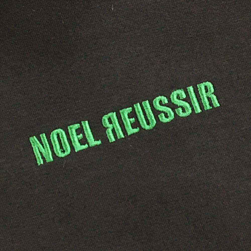 【美品】ノエルレウシール 襟付トレーナー 黒 ハーフジップ ロゴグリーン メンズ 2...
