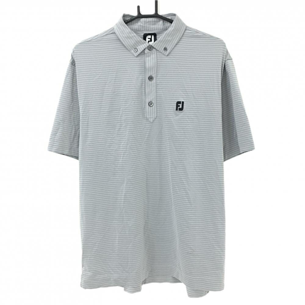 商品説明 ブランド FootJoy アイテム 半袖ポロシャツ 表記サイズ XXL ※海外サイズの場合もございます。必ず実寸サイズをご確認ください。 実寸サイズ 　身幅：約58cm　袖丈：約25.5cm　肩幅：約50cm　着丈：約74cm ※実寸サイズの採寸方法については、こちらをご覧ください。 ★実寸サイズは平台に平置きして外寸を測定しており、商品によっては若干の誤差が生じます。数cmの誤差は予めご了承くださいませ。 特徴・仕様 大きいサイズ 適応時期 春 ・ 夏 商品ランク B+ コメント ネック・前裾汚れ 商品ランク（ゴルフウェア） N 新品（タグ付き) S 新品未使用品（タグなし） A+ 使用感や汚れ等がない、または目立たない綺麗な中古品 A 使用感や汚れ等が少ない美品や良品 B+ 使用感や中小の汚れ等がある一般的な中古品 B 使用感や大中の汚れ等がある一般的な中古品 C 使用感や大中の汚れ、小さな穴等がある中古品 商品ランク（ゴルフシューズ） N 新品（タグ付き) S 新品未使用品（タグなし） A+ しわや汚れ等がない、または少ない綺麗な中古品 A しわや小さな汚れはあるが、使用感が少ない美品や良品 B+ しわや中小の汚れ、使用感がある一般的な中古品 B しわや大中の汚れ、使用感がある一般的な中古品 C しわや大中の汚れ、使用感がある中古品 D しわや大きな汚れ、使用感がある中古品 &nbsp;★A+～CランクはUSED品となりますので、神経質な方はご入札をお控えください。 &nbsp;★Nランクは新品商品ですが、一部保管時による汚れ等があります。商品説明や写真で必ずご確認ください。　