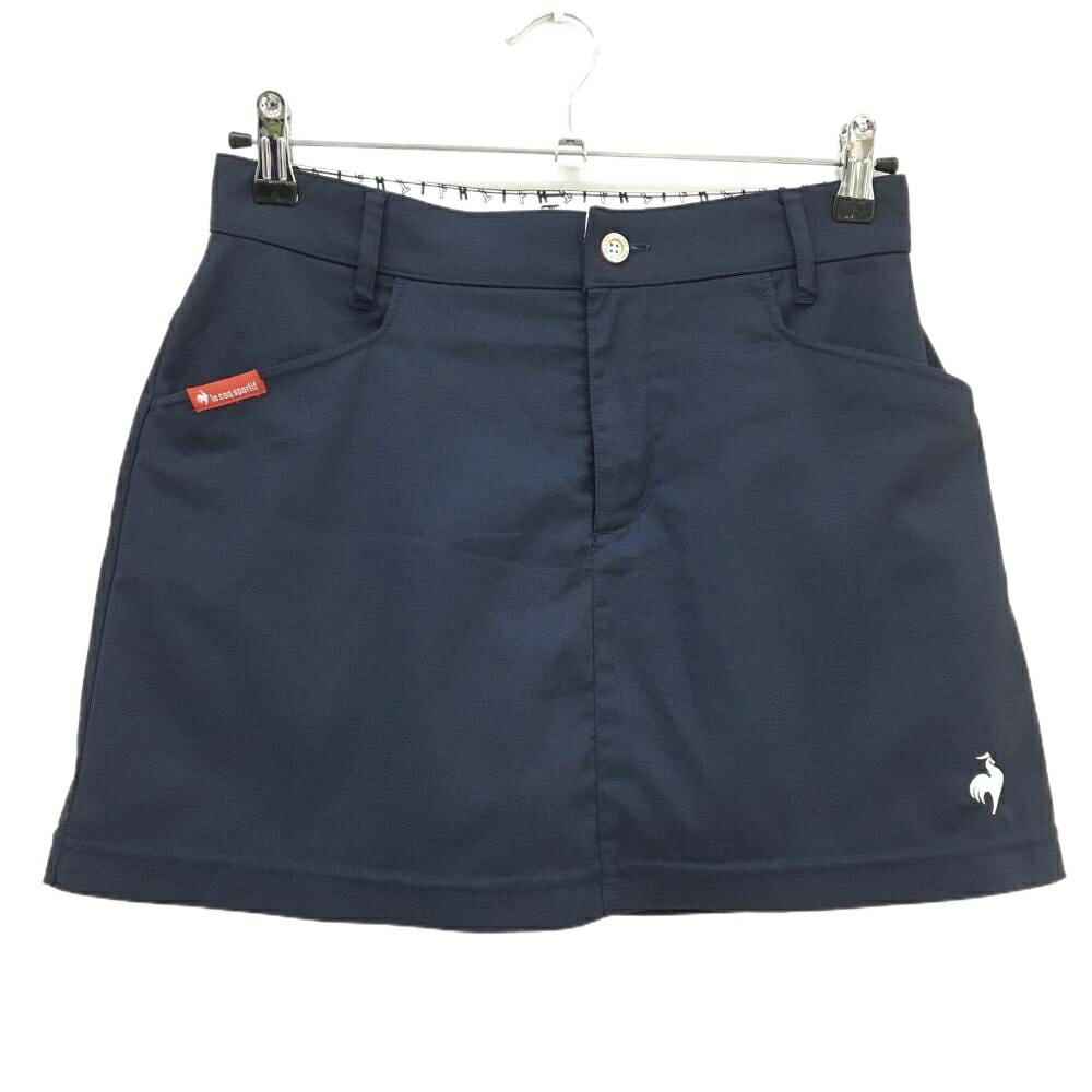 商品説明 ブランド le coq sportif アイテム スカート 表記サイズ 9 ※海外サイズの場合もございます。必ず実寸サイズをご確認ください。 実寸サイズ 　ウエスト：約36cm　スカート丈：約36cm ※実寸サイズの採寸方法については、こちらをご覧ください。 ★実寸サイズは平台に平置きして外寸を測定しており、商品によっては若干の誤差が生じます。数cmの誤差は予めご了承くださいませ。 特徴・仕様 適応時期 春 ・ 夏 ・ 秋 商品ランク A+ コメント 商品ランク（ゴルフウェア） N 新品（タグ付き) S 新品未使用品（タグなし） A+ 使用感や汚れ等がない、または目立たない綺麗な中古品 A 使用感や汚れ等が少ない美品や良品 B+ 使用感や中小の汚れ等がある一般的な中古品 B 使用感や大中の汚れ等がある一般的な中古品 C 使用感や大中の汚れ、小さな穴等がある中古品 商品ランク（ゴルフシューズ） N 新品（タグ付き) S 新品未使用品（タグなし） A+ しわや汚れ等がない、または少ない綺麗な中古品 A しわや小さな汚れはあるが、使用感が少ない美品や良品 B+ しわや中小の汚れ、使用感がある一般的な中古品 B しわや大中の汚れ、使用感がある一般的な中古品 C しわや大中の汚れ、使用感がある中古品 D しわや大きな汚れ、使用感がある中古品 &nbsp;★A+～CランクはUSED品となりますので、神経質な方はご入札をお控えください。 &nbsp;★Nランクは新品商品ですが、一部保管時による汚れ等があります。商品説明や写真で必ずご確認ください。　