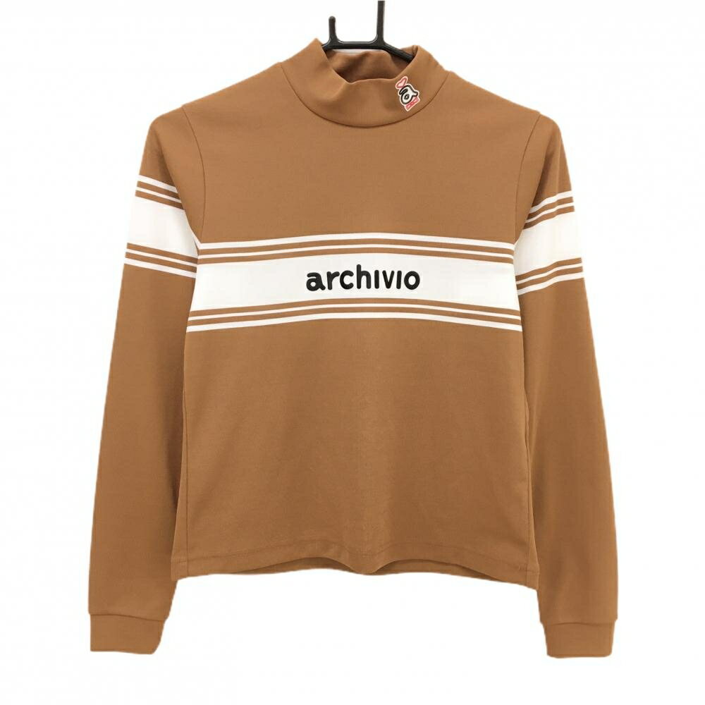 商品説明 ブランド archivio アイテム 長袖ハイネックシャツ 表記サイズ 38 ※海外サイズの場合もございます。必ず実寸サイズをご確認ください。 実寸サイズ 　身幅：約42cm　袖丈：約60.5cm　肩幅：約35cm　着丈：約51.5cm ※実寸サイズの採寸方法については、こちらをご覧ください。 ★実寸サイズは平台に平置きして外寸を測定しており、商品によっては若干の誤差が生じます。数cmの誤差は予めご了承くださいませ。 特徴・仕様 適応時期 春 ・ 秋 商品ランク A+ コメント 商品ランク（ゴルフウェア） N 新品（タグ付き) S 新品未使用品（タグなし） A+ 使用感や汚れ等がない、または目立たない綺麗な中古品 A 使用感や汚れ等が少ない美品や良品 B+ 使用感や中小の汚れ等がある一般的な中古品 B 使用感や大中の汚れ等がある一般的な中古品 C 使用感や大中の汚れ、小さな穴等がある中古品 商品ランク（ゴルフシューズ） N 新品（タグ付き) S 新品未使用品（タグなし） A+ しわや汚れ等がない、または少ない綺麗な中古品 A しわや小さな汚れはあるが、使用感が少ない美品や良品 B+ しわや中小の汚れ、使用感がある一般的な中古品 B しわや大中の汚れ、使用感がある一般的な中古品 C しわや大中の汚れ、使用感がある中古品 D しわや大きな汚れ、使用感がある中古品 &nbsp;★A+～CランクはUSED品となりますので、神経質な方はご入札をお控えください。 &nbsp;★Nランクは新品商品ですが、一部保管時による汚れ等があります。商品説明や写真で必ずご確認ください。　