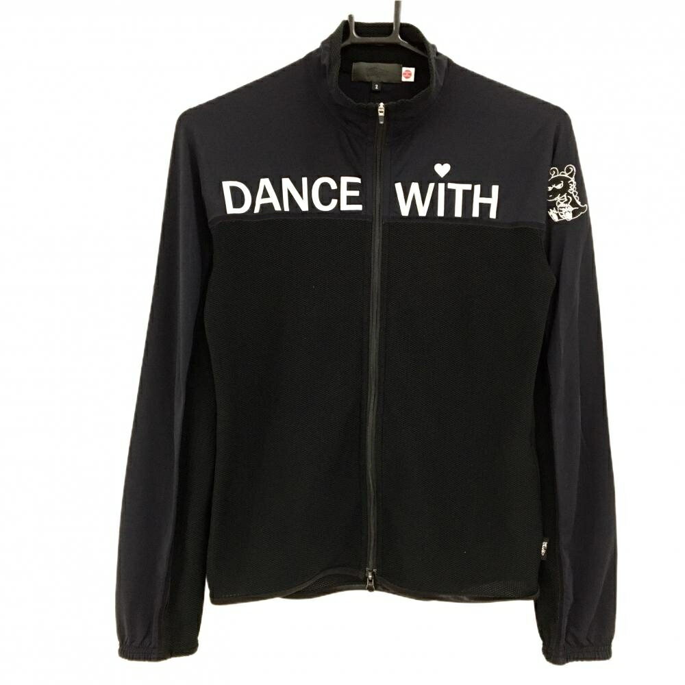 商品説明 ブランド Dance With Dragon アイテム 切替ジャケット 表記サイズ 2 ※海外サイズの場合もございます。必ず実寸サイズをご確認ください。 実寸サイズ 　ゆき丈：約73.5cm　身幅：約42cm　着丈：約55cm ※実寸サイズの採寸方法については、こちらをご覧ください。 ★実寸サイズは平台に平置きして外寸を測定しており、商品によっては若干の誤差が生じます。数cmの誤差は予めご了承くださいませ。 特徴・仕様 適応時期 春 ・ 秋 商品ランク A+ コメント 商品ランク（ゴルフウェア） N 新品（タグ付き) S 新品未使用品（タグなし） A+ 使用感や汚れ等がない、または目立たない綺麗な中古品 A 使用感や汚れ等が少ない美品や良品 B+ 使用感や中小の汚れ等がある一般的な中古品 B 使用感や大中の汚れ等がある一般的な中古品 C 使用感や大中の汚れ、小さな穴等がある中古品 商品ランク（ゴルフシューズ） N 新品（タグ付き) S 新品未使用品（タグなし） A+ しわや汚れ等がない、または少ない綺麗な中古品 A しわや小さな汚れはあるが、使用感が少ない美品や良品 B+ しわや中小の汚れ、使用感がある一般的な中古品 B しわや大中の汚れ、使用感がある一般的な中古品 C しわや大中の汚れ、使用感がある中古品 D しわや大きな汚れ、使用感がある中古品 &nbsp;★A+～CランクはUSED品となりますので、神経質な方はご入札をお控えください。 &nbsp;★Nランクは新品商品ですが、一部保管時による汚れ等があります。商品説明や写真で必ずご確認ください。　