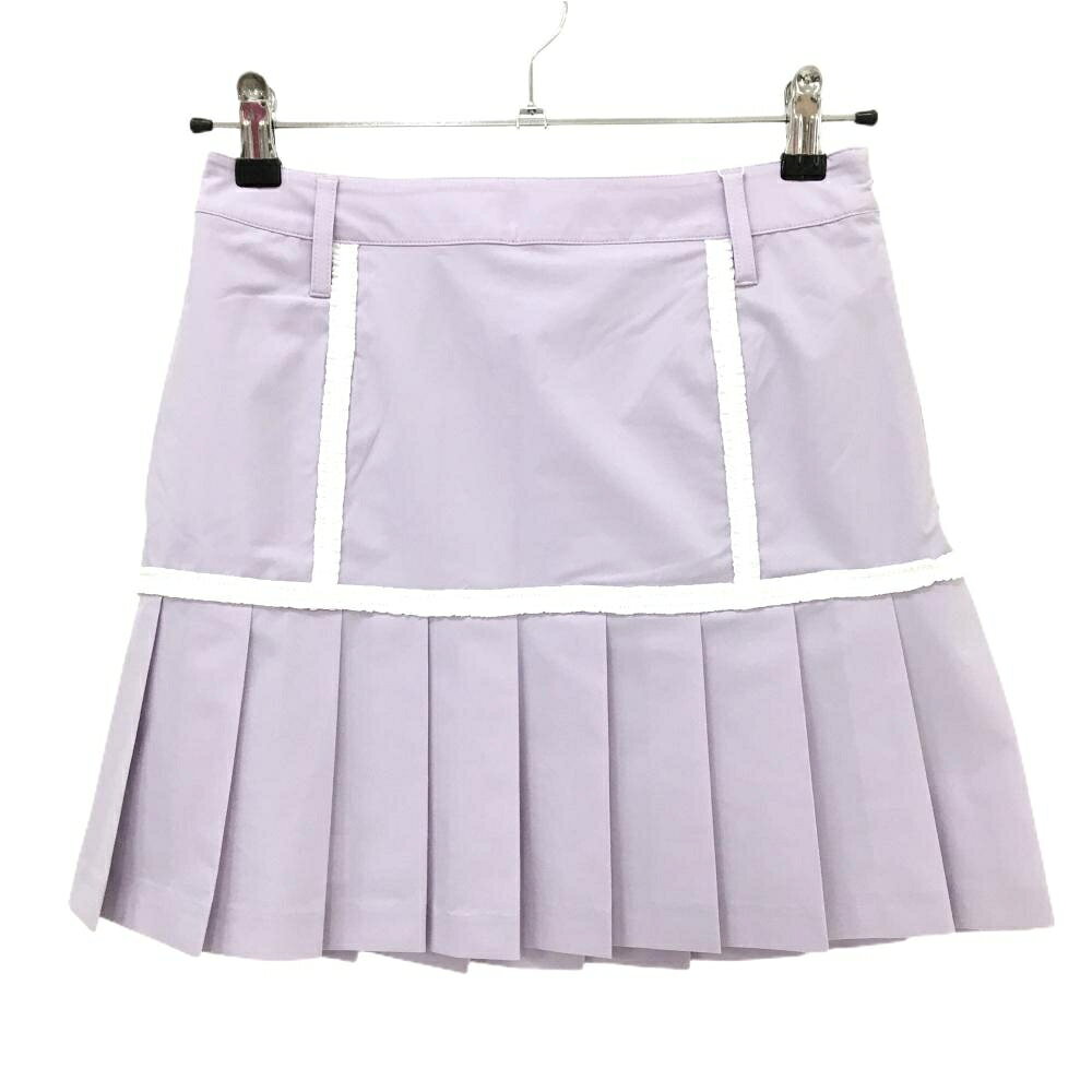 商品説明 ブランド M・U SPORTS アイテム プリーツスカート 表記サイズ 42 ※海外サイズの場合もございます。必ず実寸サイズをご確認ください。 実寸サイズ 　ウエスト：約35.5cm　スカート丈：約41cm ※実寸サイズの採寸方法については、こちらをご覧ください。 ★実寸サイズは平台に平置きして外寸を測定しており、商品によっては若干の誤差が生じます。数cmの誤差は予めご了承くださいませ。 特徴・仕様 ストレッチ 冷感 撥水 SOLOTEX　 適応時期 春 ・ 夏 商品ランク N コメント 商品ランク（ゴルフウェア） N 新品（タグ付き) S 新品未使用品（タグなし） A+ 使用感や汚れ等がない、または目立たない綺麗な中古品 A 使用感や汚れ等が少ない美品や良品 B+ 使用感や中小の汚れ等がある一般的な中古品 B 使用感や大中の汚れ等がある一般的な中古品 C 使用感や大中の汚れ、小さな穴等がある中古品 商品ランク（ゴルフシューズ） N 新品（タグ付き) S 新品未使用品（タグなし） A+ しわや汚れ等がない、または少ない綺麗な中古品 A しわや小さな汚れはあるが、使用感が少ない美品や良品 B+ しわや中小の汚れ、使用感がある一般的な中古品 B しわや大中の汚れ、使用感がある一般的な中古品 C しわや大中の汚れ、使用感がある中古品 D しわや大きな汚れ、使用感がある中古品 &nbsp;★A+～CランクはUSED品となりますので、神経質な方はご入札をお控えください。 &nbsp;★Nランクは新品商品ですが、一部保管時による汚れ等があります。商品説明や写真で必ずご確認ください。　