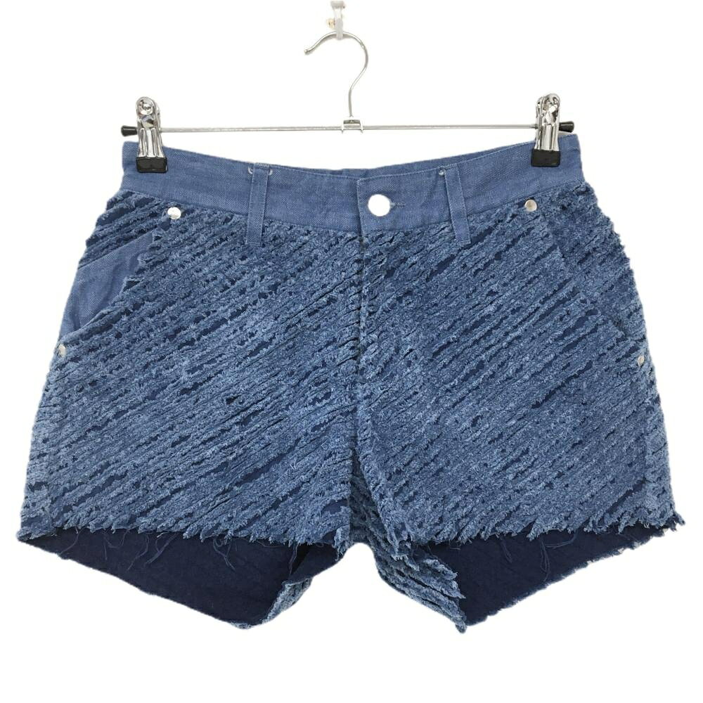 商品説明 ブランド DECEMBERMAY アイテム ショートパンツ 表記サイズ M ※海外サイズの場合もございます。必ず実寸サイズをご確認ください。 実寸サイズ 　ウエスト：約35cm　股上：約22cm　股下：約8cm　もも幅：約26cm　裾幅：約28cm ※実寸サイズの採寸方法については、こちらをご覧ください。 ★実寸サイズは平台に平置きして外寸を測定しており、商品によっては若干の誤差が生じます。数cmの誤差は予めご了承くださいませ。 特徴・仕様 適応時期 春 ・ 夏 ・ 秋 商品ランク B+ コメント 色褪せ、起毛へたり、所々糸引き 商品ランク（ゴルフウェア） N 新品（タグ付き) S 新品未使用品（タグなし） A+ 使用感や汚れ等がない、または目立たない綺麗な中古品 A 使用感や汚れ等が少ない美品や良品 B+ 使用感や中小の汚れ等がある一般的な中古品 B 使用感や大中の汚れ等がある一般的な中古品 C 使用感や大中の汚れ、小さな穴等がある中古品 商品ランク（ゴルフシューズ） N 新品（タグ付き) S 新品未使用品（タグなし） A+ しわや汚れ等がない、または少ない綺麗な中古品 A しわや小さな汚れはあるが、使用感が少ない美品や良品 B+ しわや中小の汚れ、使用感がある一般的な中古品 B しわや大中の汚れ、使用感がある一般的な中古品 C しわや大中の汚れ、使用感がある中古品 D しわや大きな汚れ、使用感がある中古品 &nbsp;★A+～CランクはUSED品となりますので、神経質な方はご入札をお控えください。 &nbsp;★Nランクは新品商品ですが、一部保管時による汚れ等があります。商品説明や写真で必ずご確認ください。　