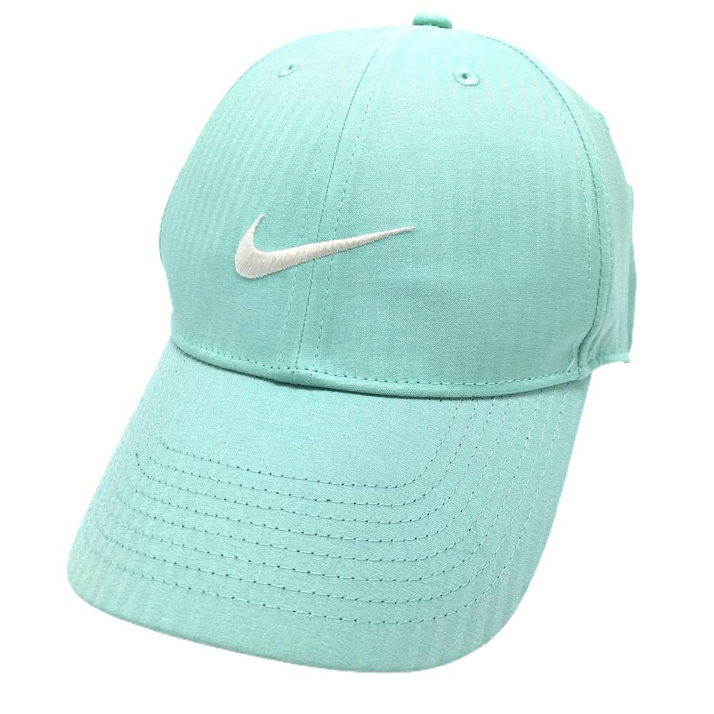 商品説明 ブランド NIKE アイテム キャップ 表記サイズ ※海外サイズの場合もございます。必ず実寸サイズをご確認ください。 実寸サイズ 　つば：約7cm ※実寸サイズの採寸方法については、こちらをご覧ください。 ★実寸サイズは平台に平置きして外寸を測定しており、商品によっては若干の誤差が生じます。数cmの誤差は予めご了承くださいませ。 特徴・仕様 付属品 商品ランク A+ コメント 商品ランク（ゴルフウェア） N 新品（タグ付き) S 新品未使用品（タグなし） A+ 使用感や汚れ等がない、または目立たない綺麗な中古品 A 使用感や汚れ等が少ない美品や良品 B+ 使用感や中小の汚れ等がある一般的な中古品 B 使用感や大中の汚れ等がある一般的な中古品 C 使用感や大中の汚れ、小さな穴等がある中古品 商品ランク（ゴルフシューズ） N 新品（タグ付き) S 新品未使用品（タグなし） A+ しわや汚れ等がない、または少ない綺麗な中古品 A しわや小さな汚れはあるが、使用感が少ない美品や良品 B+ しわや中小の汚れ、使用感がある一般的な中古品 B しわや大中の汚れ、使用感がある一般的な中古品 C しわや大中の汚れ、使用感がある中古品 D しわや大きな汚れ、使用感がある中古品 &nbsp;★A+～CランクはUSED品となりますので、神経質な方はご入札をお控えください。 &nbsp;★Nランクは新品商品ですが、一部保管時による汚れ等があります。商品説明や写真で必ずご確認ください。　