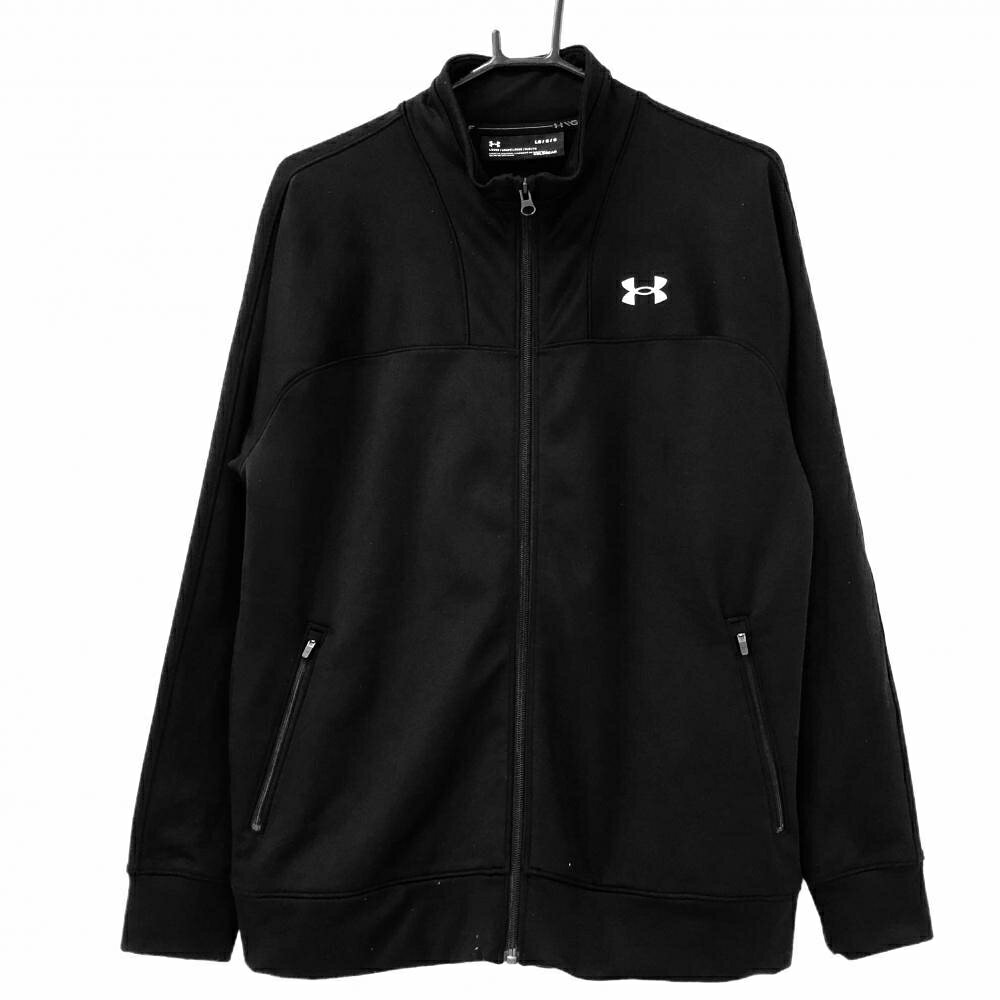 商品説明 ブランド UNDER ARMOUR アイテム ジャケット 表記サイズ LG ※海外サイズの場合もございます。必ず実寸サイズをご確認ください。 実寸サイズ 　ゆき丈：約88.5cm　身幅：約54cm　着丈：約64.5cm ※実寸サイズの採寸方法については、こちらをご覧ください。 ★実寸サイズは平台に平置きして外寸を測定しており、商品によっては若干の誤差が生じます。数cmの誤差は予めご了承くださいませ。 特徴・仕様 適応時期 春 ・ 秋 商品ランク B+ コメント ネック・肩・裾他毛羽立ち 商品ランク（ゴルフウェア） N 新品（タグ付き) S 新品未使用品（タグなし） A+ 使用感や汚れ等がない、または目立たない綺麗な中古品 A 使用感や汚れ等が少ない美品や良品 B+ 使用感や中小の汚れ等がある一般的な中古品 B 使用感や大中の汚れ等がある一般的な中古品 C 使用感や大中の汚れ、小さな穴等がある中古品 商品ランク（ゴルフシューズ） N 新品（タグ付き) S 新品未使用品（タグなし） A+ しわや汚れ等がない、または少ない綺麗な中古品 A しわや小さな汚れはあるが、使用感が少ない美品や良品 B+ しわや中小の汚れ、使用感がある一般的な中古品 B しわや大中の汚れ、使用感がある一般的な中古品 C しわや大中の汚れ、使用感がある中古品 D しわや大きな汚れ、使用感がある中古品 &nbsp;★A+～CランクはUSED品となりますので、神経質な方はご入札をお控えください。 &nbsp;★Nランクは新品商品ですが、一部保管時による汚れ等があります。商品説明や写真で必ずご確認ください。　