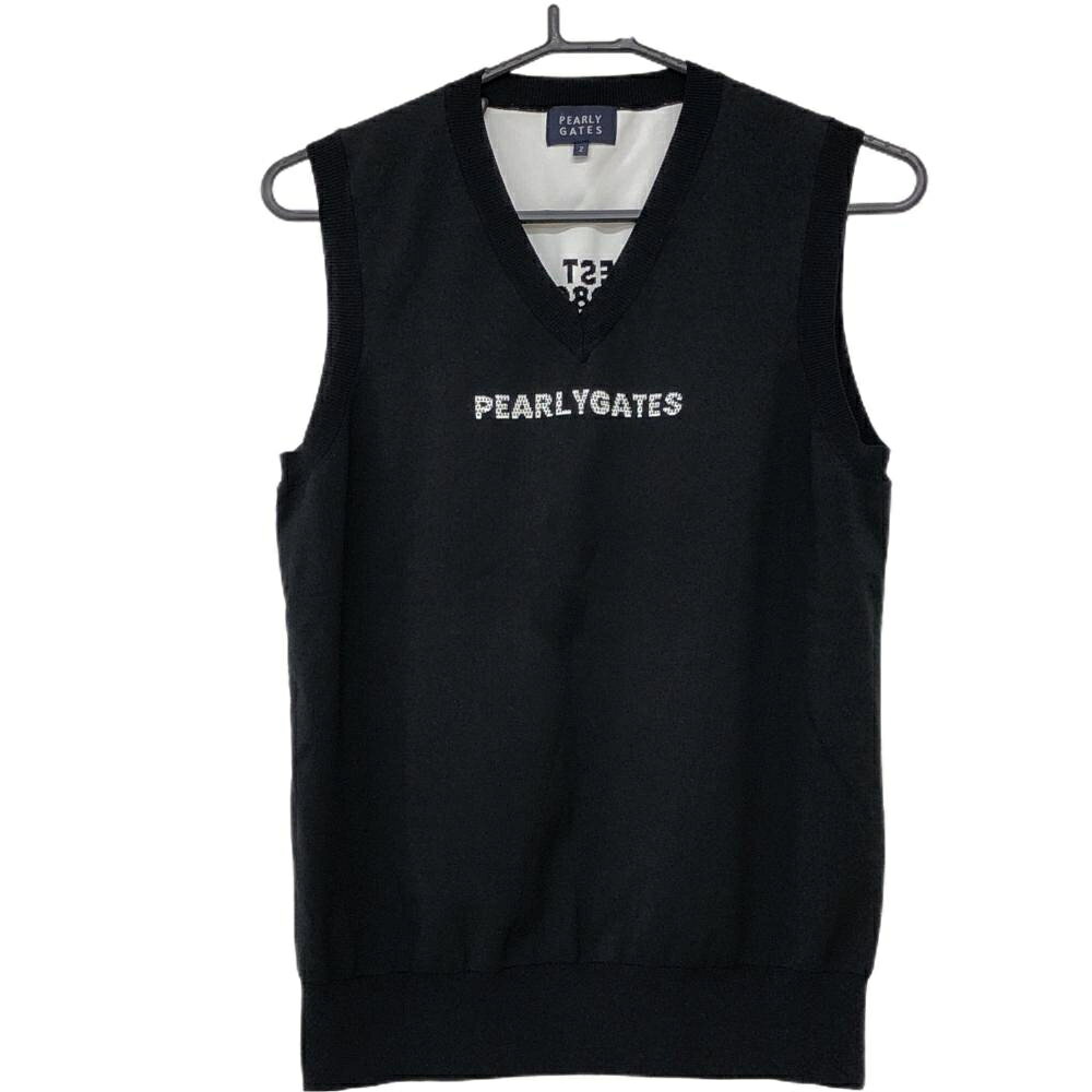 商品説明 ブランド PEARLY GATES アイテム ニットベスト 表記サイズ 2 ※海外サイズの場合もございます。必ず実寸サイズをご確認ください。 実寸サイズ 　身幅：約45.5cm　袖丈：約-cm　肩幅：約34cm　着丈：約59.5cm ※実寸サイズの採寸方法については、こちらをご覧ください。 ★実寸サイズは平台に平置きして外寸を測定しており、商品によっては若干の誤差が生じます。数cmの誤差は予めご了承くださいませ。 特徴・仕様 適応時期 春 ・ 夏 ・ 秋 商品ランク B+ コメント 腹部シミ汚れ 商品ランク（ゴルフウェア） N 新品（タグ付き) S 新品未使用品（タグなし） A+ 使用感や汚れ等がない、または目立たない綺麗な中古品 A 使用感や汚れ等が少ない美品や良品 B+ 使用感や中小の汚れ等がある一般的な中古品 B 使用感や大中の汚れ等がある一般的な中古品 C 使用感や大中の汚れ、小さな穴等がある中古品 商品ランク（ゴルフシューズ） N 新品（タグ付き) S 新品未使用品（タグなし） A+ しわや汚れ等がない、または少ない綺麗な中古品 A しわや小さな汚れはあるが、使用感が少ない美品や良品 B+ しわや中小の汚れ、使用感がある一般的な中古品 B しわや大中の汚れ、使用感がある一般的な中古品 C しわや大中の汚れ、使用感がある中古品 D しわや大きな汚れ、使用感がある中古品 &nbsp;★A+～CランクはUSED品となりますので、神経質な方はご入札をお控えください。 &nbsp;★Nランクは新品商品ですが、一部保管時による汚れ等があります。商品説明や写真で必ずご確認ください。　