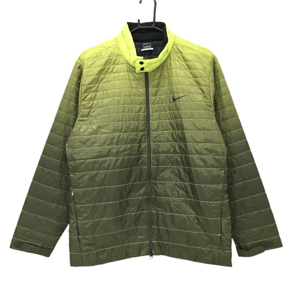 商品説明 ブランド NIKE アイテム 中綿ジャケット 表記サイズ XL　TG　EG ※海外サイズの場合もございます。必ず実寸サイズをご確認ください。 実寸サイズ 　身幅：約56.5cm　袖丈：約63cm　肩幅：約46.5cm　着丈：約70cm ※実寸サイズの採寸方法については、こちらをご覧ください。 ★実寸サイズは平台に平置きして外寸を測定しており、商品によっては若干の誤差が生じます。数cmの誤差は予めご了承くださいませ。 特徴・仕様 ネック微起毛　 適応時期 秋 ・ 冬 商品ランク A+ コメント 商品ランク（ゴルフウェア） N 新品（タグ付き) S 新品未使用品（タグなし） A+ 使用感や汚れ等がない、または目立たない綺麗な中古品 A 使用感や汚れ等が少ない美品や良品 B+ 使用感や中小の汚れ等がある一般的な中古品 B 使用感や大中の汚れ等がある一般的な中古品 C 使用感や大中の汚れ、小さな穴等がある中古品 商品ランク（ゴルフシューズ） N 新品（タグ付き) S 新品未使用品（タグなし） A+ しわや汚れ等がない、または少ない綺麗な中古品 A しわや小さな汚れはあるが、使用感が少ない美品や良品 B+ しわや中小の汚れ、使用感がある一般的な中古品 B しわや大中の汚れ、使用感がある一般的な中古品 C しわや大中の汚れ、使用感がある中古品 D しわや大きな汚れ、使用感がある中古品 &nbsp;★A+～CランクはUSED品となりますので、神経質な方はご入札をお控えください。 &nbsp;★Nランクは新品商品ですが、一部保管時による汚れ等があります。商品説明や写真で必ずご確認ください。　