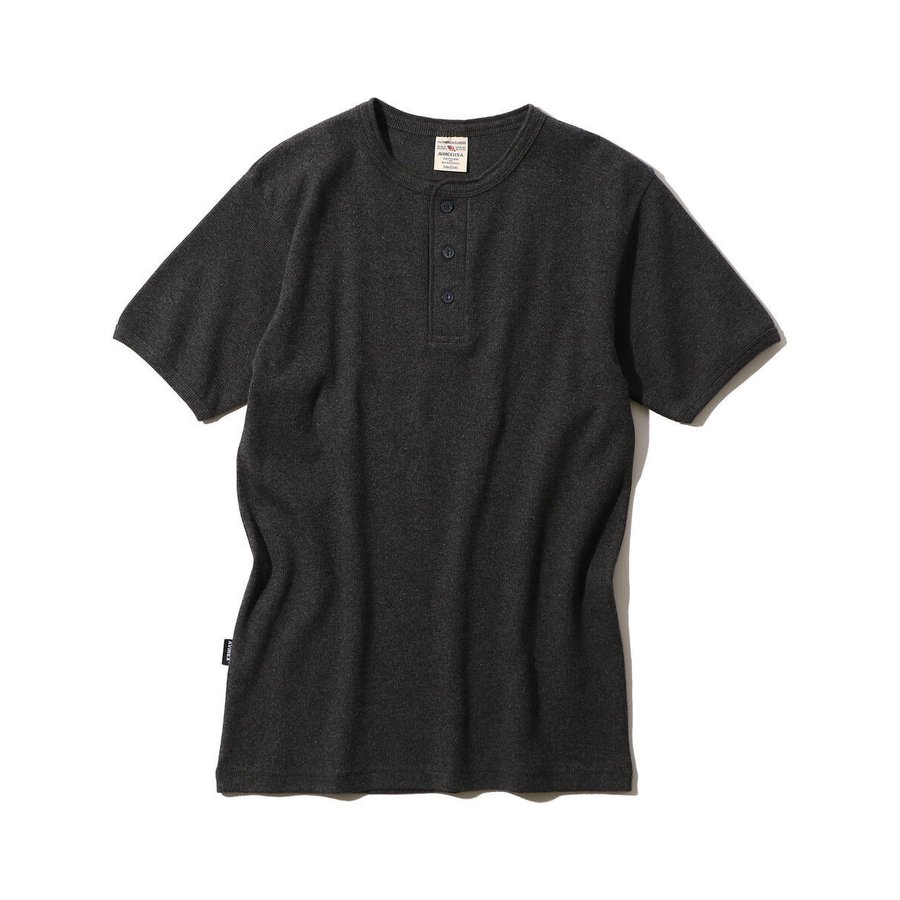 Rakuten - 【ポイント10倍】【送料無料】AVIREX アヴィレックス デイリー へンリーネックTシャツ 6143504 S/S HENLEY NECK T-SHIRT DAILY 半袖 男性