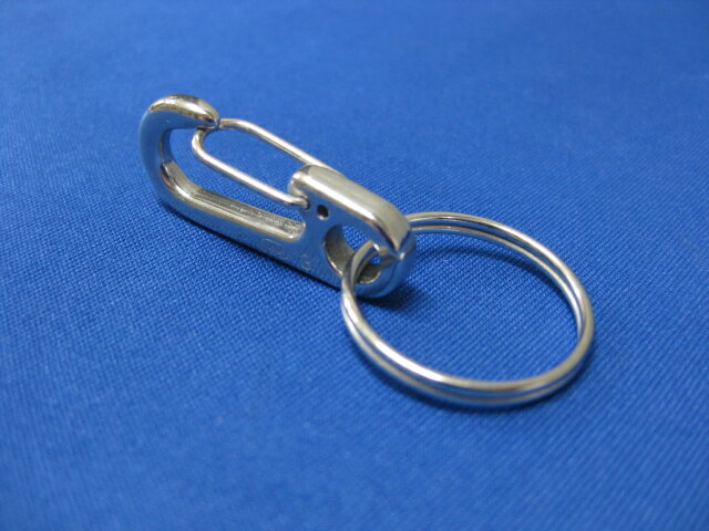 ステンレスミニクリップ（二重リンク付）MPW-3です。輪の太さ1.4ミリ、内径22ミリ、長さ34ミリ、幅15ミリです。