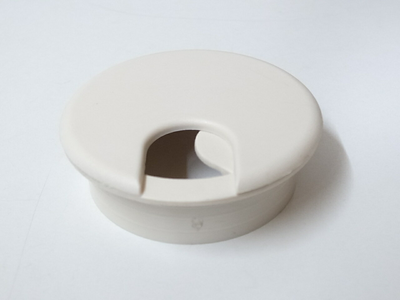 ランプ(スガツネ)配線孔ST70CMクリーム色上部直径70ミリ☆☆LAMP SUGATSUNE☆☆