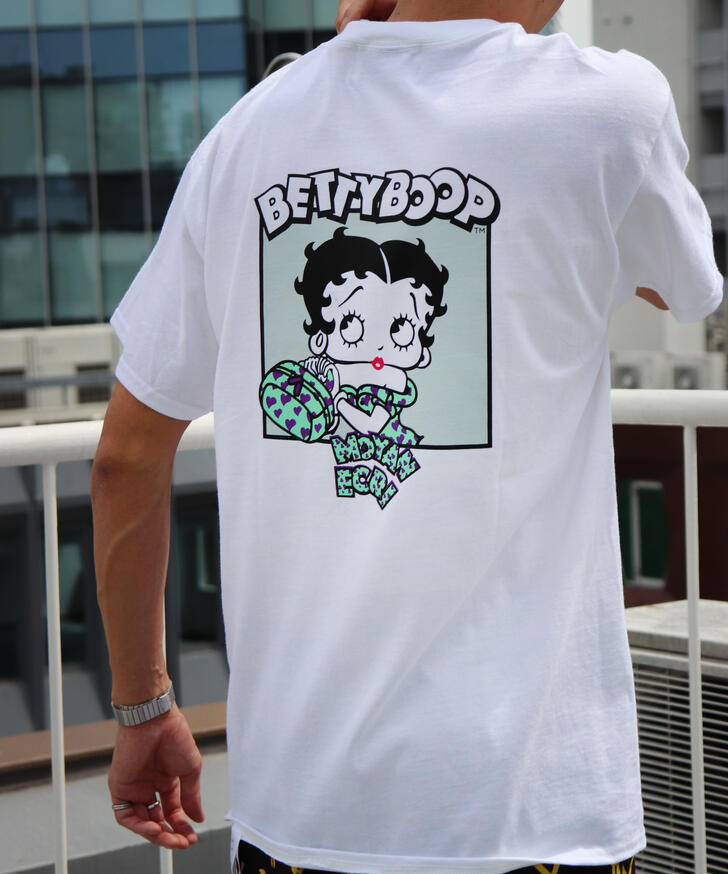 moyan×Betty Boop collaborration T-shirts ベティちゃん コラボ ラブボム ハート柄 モヤンエクリ バックプリント ピンク 白 ベージュ ブラック