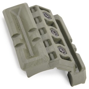 FABディフェンス DPR マウントベース M4 M16ハンドガード用 [ オリーブドラブ ] レイルマウント レールアクセサリー トイガンパーツ サバゲー用品 マルチレイル マルチレール 20mmレール 20mmレイル ピカティニーレール ピカティニーレイル ウィーバーレール