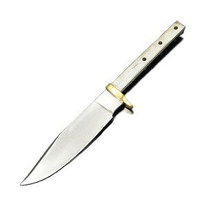 ナイフメイキング 真鍮製ガード ハンターブレード好みのハンドルで仕上げるハンターブレード好みのハンドル材を取り付けてオリジナルナイフを製作できる、ステンレス製のハンターナイフ用ブレードブランク。ブレードは先端側の背を切り落としたクリップポイント形状。刃部には扱いやすいプレーンエッジを採用し、表面は落ち着いた光沢のあるサテン仕上げ。ハンドル部分は、木材や樹脂などへ差し込んで固定するナロータング構造。ブレード根元には真鍮製のガードを備えており、ハンドルを取り付けることでクラシックな外観に仕上げられます。※本製品はハンドルが取り付けられていないナイフ製作用ブレードです。※製品の仕様、外観はメーカーより予告なく変更されますので、気になる点や、詳細はメールで別途お問合わせください。PC・モニタの環境で色が実物と多少異なる場合があります。布製品などは個体差があり、寸法に誤差が多少ありますので、ご了承くださいませ。ブレードブランクの詳細サイズ約27cm （全長）刃渡り約17cm刃厚約4mm重量約150g素材ステンレス鋼生産国パキスタン[682][d01310296289606820000] ナイフ部品 ナイフ用品 ナイフ用部品 刃物パーツ 刃物部品 レプマート repmart 激安通販 激安販売狩猟・アウトドア ＞ ナイフ ＞ ナイフ用品 ＞ ナイフパーツ[ナイフメイキング]狩猟 アウトドア [ナイフ/ナイフ用品/ナイフパーツ]【Knifemaking ナイフブレード ステンレス鋼 ハンターナイフ用 BL120】好みのハンドル材を取り付けてオリジナルナイフを製作できる、ステンレス製のハンターナイフ用ブレードブランク。ブレードは先端側の背を切り落としたクリップポイント形状。刃部には扱いやすいプレーンエッジを採用し、表面は落ち着いた光沢のあるサテン仕上げ。ハンドル部分は、木材や樹脂などへ差し込んで固定するナロータング構造。ブレード根元には真鍮製のガードを備えており、ハンドルを取り付けることでクラシックな外観に仕上げられます。※本製品はハンドルが取り付けられていないナイフ製作用ブレードです。狩猟・アウトドア ＞ ナイフ ＞ ナイフ用品 ＞ ナイフパーツKnifemaking ナイフブレード DropPoint ダマスカス鋼 BL124Knifemaking ナイフブレード 真鍮製ガード付き ステンレス製 クリップポイント BL7Knifemaking ナイフブレード Hunter ドロップポイント 真鍮ガード付き BL-7702Knifemaking ナイフブレード 真鍮製ガード付き ステンレス製 セイバーグラインド BL-7709&nbsp;