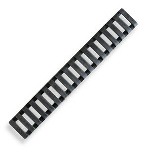 MAGPUL レールパーツ ラダープロテクター 1個売り MAG013 [ ブラック ] 米国製 マグプル アメリカ製 Made in USA ピカ二ティレール 20mmレール M4 M16 自動小銃 ライフル | ガンパーツ サバゲー装備 ミリタリーグッズ サバイバルゲーム レイルカバー カスタムパーツ