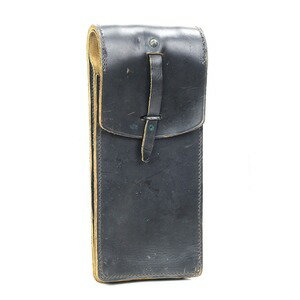 フランス軍放出品 マガジンポーチ MAT49 32発マガジン用 レザー製 ベルトループ付 [ 難あり ] ミリタリーサープラス ミリタリーグッズ マグポーチ ピストルマグポーチ ピストルマガジンポーチ 革製 皮製 仏軍 フランス軍サープラス フランス軍実物 フランス軍払い下げ品