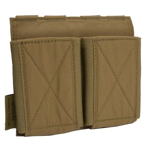 ウォーリアアサルトシステムズ ダブルマガジンポーチ素早いドローが可能なロープロファイルの2連M4マガジンポーチイギリスのタクティカルギアメーカーWARRIOR ASSAULT SYSTEMS社のプレキャリやベストのMOLLEシステムに装着す...