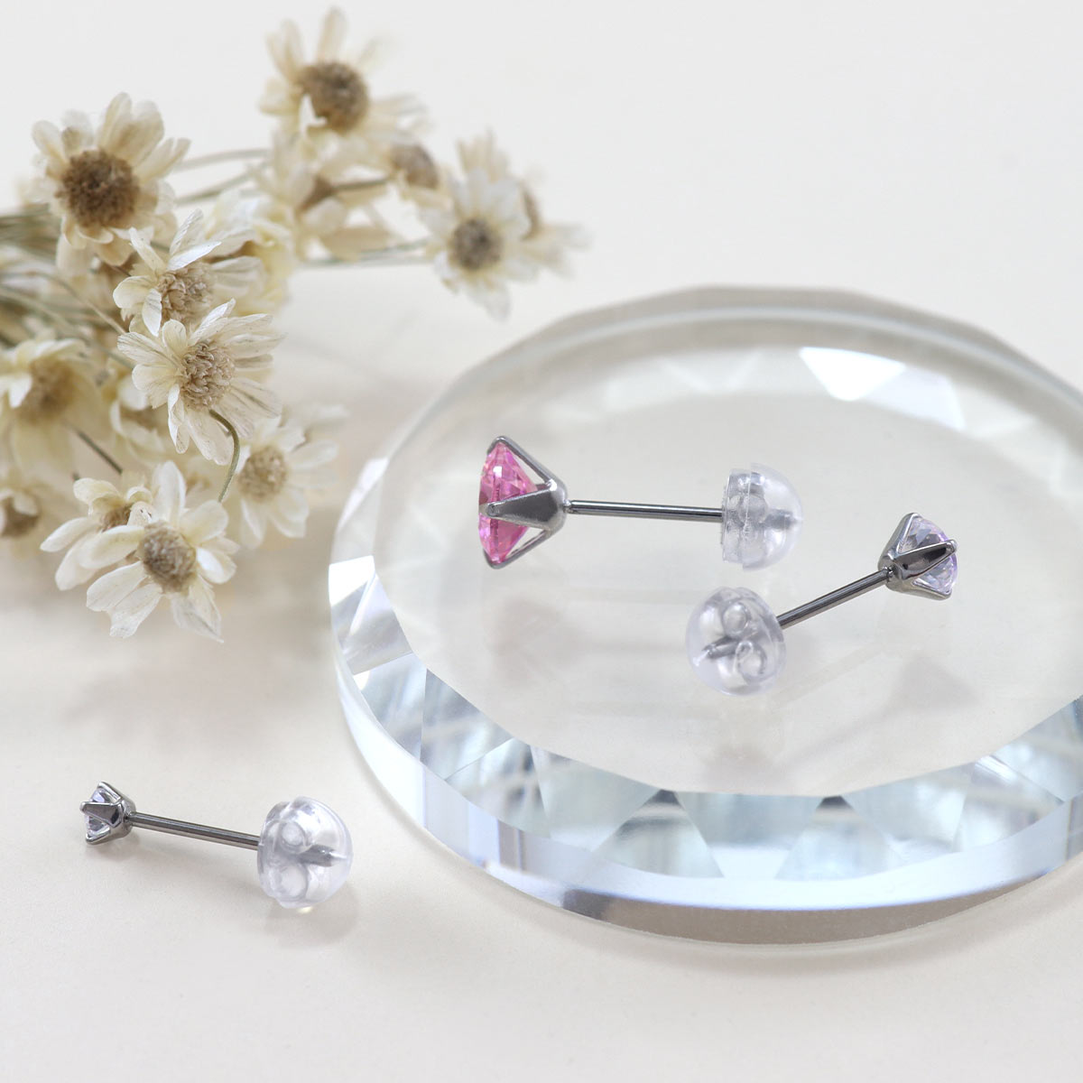 (2個セット) ピアス キャッチ 透明 シリコン 樹脂 バタフライ 20G 対応 金属 アレ...