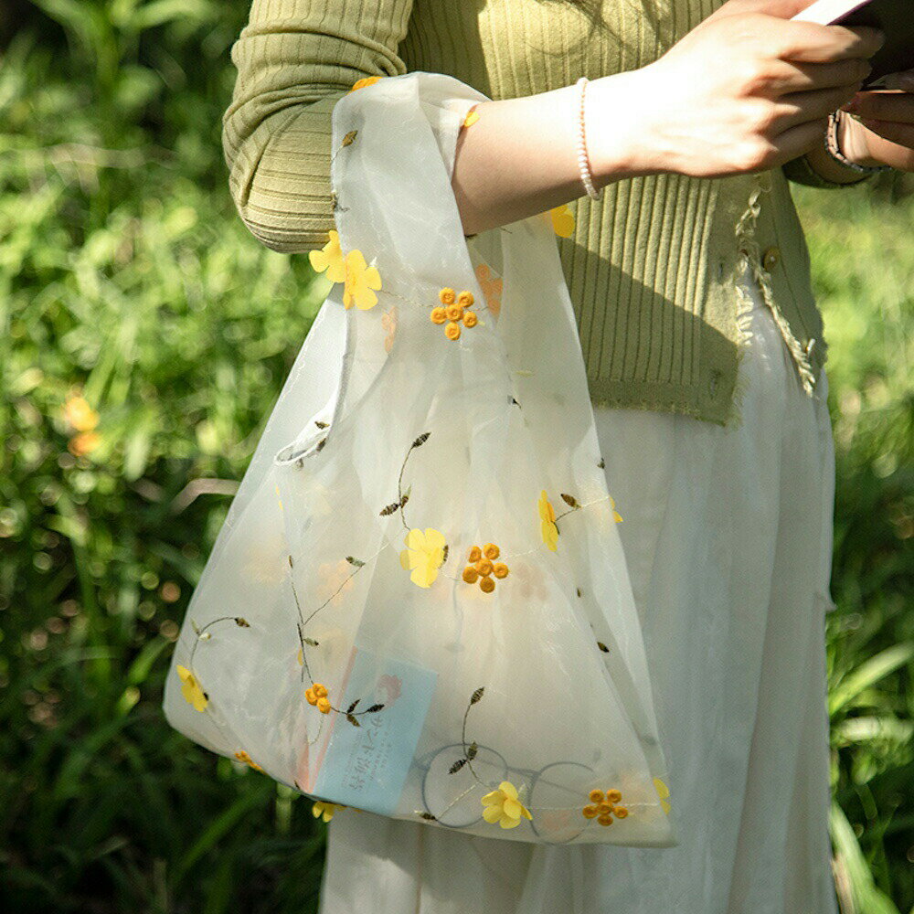 Rakuten - 小さなデイジー 刺繍 トートバッグ 透明な おしゃれ ハンドバッグ インスタ風 女性用 通勤用 夏のお出かけファッションバッグ 化粧品入れ 小物 花のししゅう 可愛い