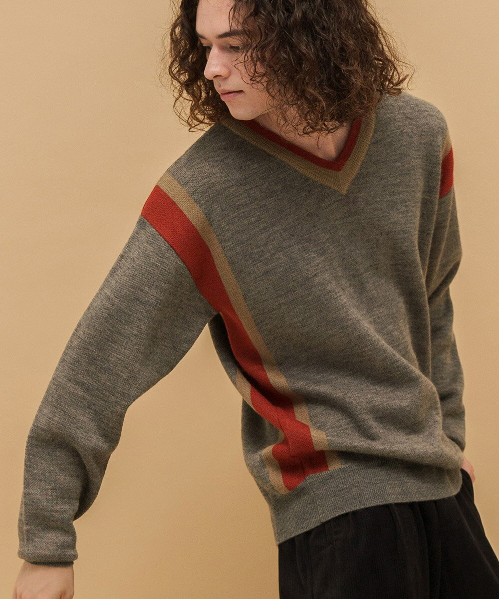 【many more times(メニーモアタイムズ)】 配色ニット(MMT-018)のサムネイル