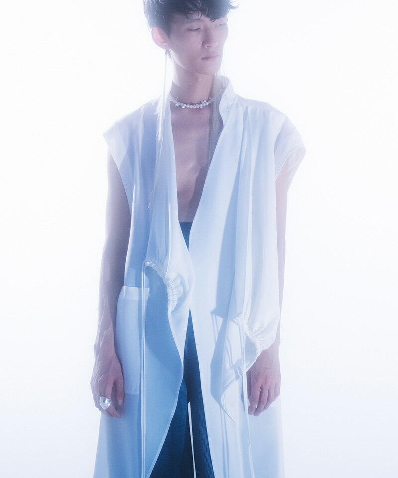 【HATRA(ハトラ)】Sam_e_Gown ガウン(OU02-23ss)のサムネイル