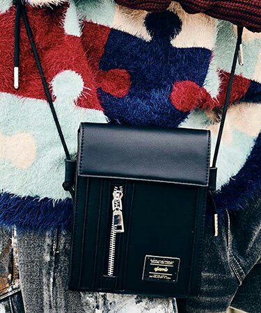 【glamb(グラム)】Zip Pocket Sacoche Bag ジップポケットサコッシュバッグ(GB0324-AC06)
