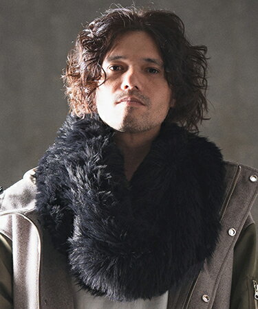 【GLIMCLAP(グリムクラップ)】 Feather yarn snood ニットスヌード(17-118-gla-ce)