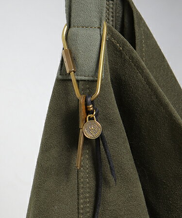 【VIVIFY(ビビファイ)】【予約販売ご注文から1ヶ月半後出荷】 Brass Karabinar w-Cion & Leather strap カラビナキーホルダー(VFO-127) 【VIVIFY(ビビファイ)】【予約販売ご注文から1ヶ月半後出荷】 Brass Karabinar w-Cion & Leather strap カラビナキーホルダー(VFO-127)