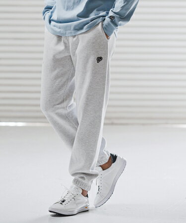 12oz heavy weight pants with cursive embroidery イージーパンツ(1M25F270)