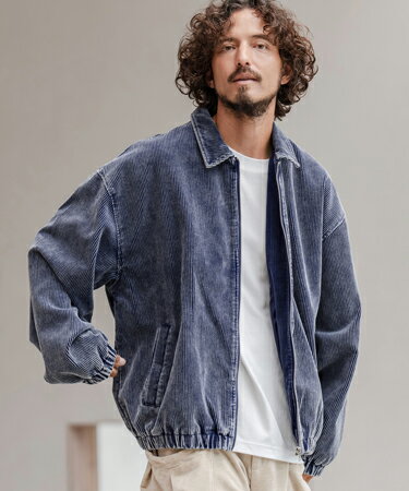 【※追加生産を行っている為、注文時期により納期が異なります】 　【12月上旬～中旬入荷予定】 ※Black　　Lサイズ ※Navy　　全サイズ 　【12月中旬～下旬入荷予定】 ※Black　　M・XLサイズ ※Brown　　M・XLサイズ 　【1月上旬～中旬入荷予定】 ※Brown　　LサイズBlack Navy Brown ▼製品説明 【by CAMBIO】 --CAMBIO -- 181cmのモデルがLサイズを着用。フェード加工を施したコーデュロイZIPブルゾン。なんと言ってもこの色落ち感が存在感抜群。綿素材の馴染みやすい着用感も兼備。※着用画像と商品単体画像で色が異なる場合がございます。※商品単体画像を実物により近づけております。 【CAMBIO(カンビオ)】アイテム一覧はこちらから ▼寸法(平置き) Mサイズ / 着丈：68cm 身幅：66cm 肩幅：60cm 袖丈：58cmLサイズ / 着丈：71cm 身幅：69cm 肩幅：62cm 袖丈：60cm XLサイズ / 着丈：74cm 身幅：72cm 肩幅：64cm 袖丈：62cm ※製造元提供。 素材 綿100%