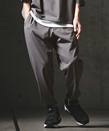 樂天商城 - 【GLIMCLAP(グリムクラップ)】【予約販売カラー・サイズにより納期異なる】Airy Smooth Fabric Relaxed Fit Joggers ジョガーパンツ(201-029-gls-cg)