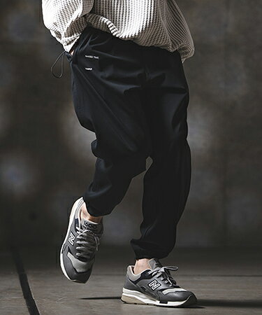 【GLIMCLAP(グリムクラップ)】【予約販売カラー・サイズにより納期異なる】Airy Smooth Fabric Relaxed Fit Joggers ジョガーパンツ(201-029-gls-cg)