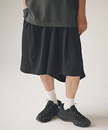 樂天商城 - 【ADAM PATEK(アダムパテック)】twill wide easy shorts ワイドショートパンツ(AP2618035)
