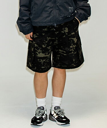 【430(フォーサーティ)】【予約販売4月下旬〜5月上旬入荷】 CAMO ESLOT CARGO SHORTS カーゴショートパンツ(26-097)