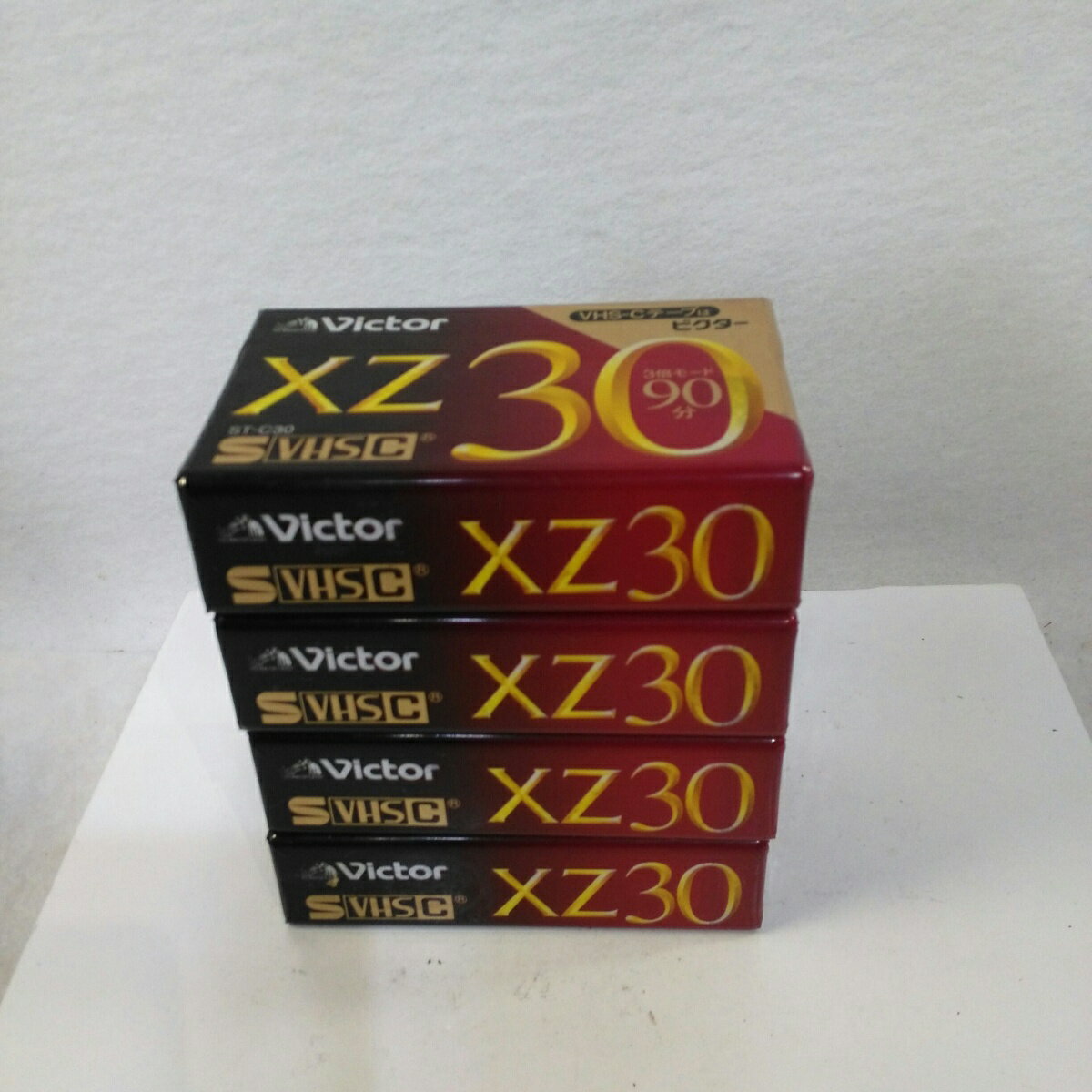 【未使用品】ビクター 30分 S-VHS-C ビデオテープ ST-C30XZD×4本セット【送料無料】【メール便でお送りします】代引き不可