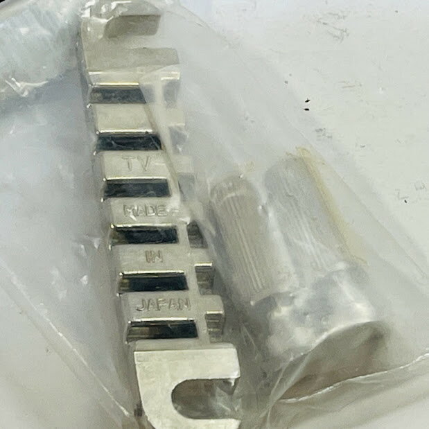 未使用品 TVバー　ブリッジ　NI　フェルナンデス 置古新品 メール便 代引不可