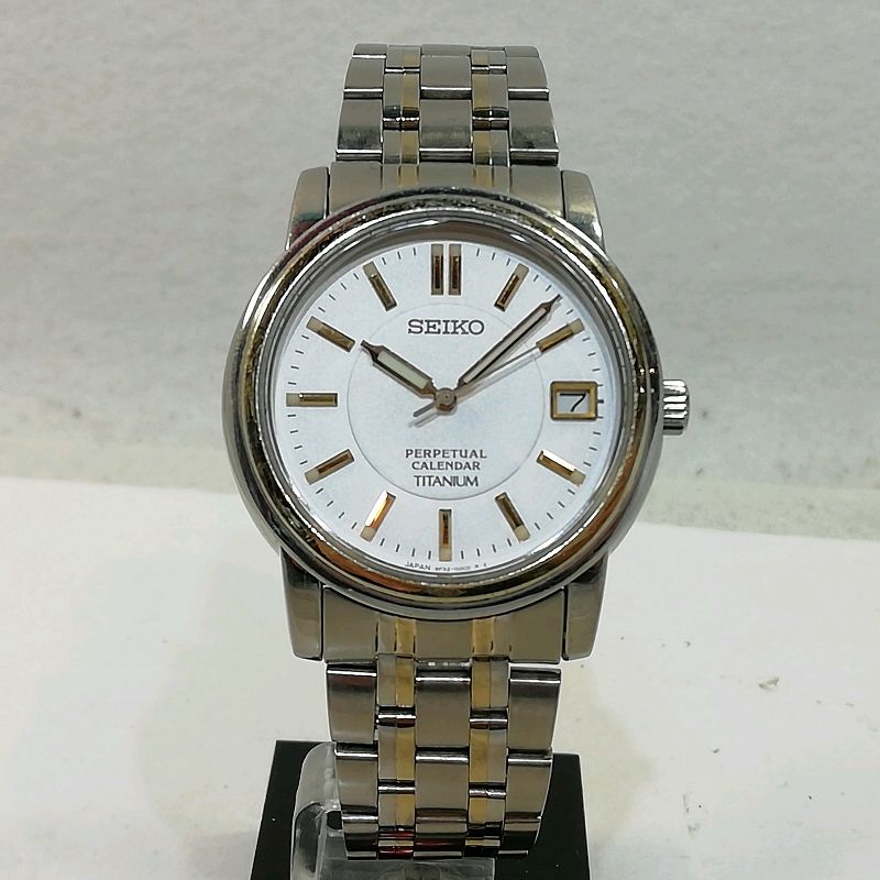 【中古】【送料無料】SEIKO 8F32-00A0 メンズ クォーツ パーペチュアルカレンダー チタニウム★ジャンク商品※メール便でお送りします【代引き不可】