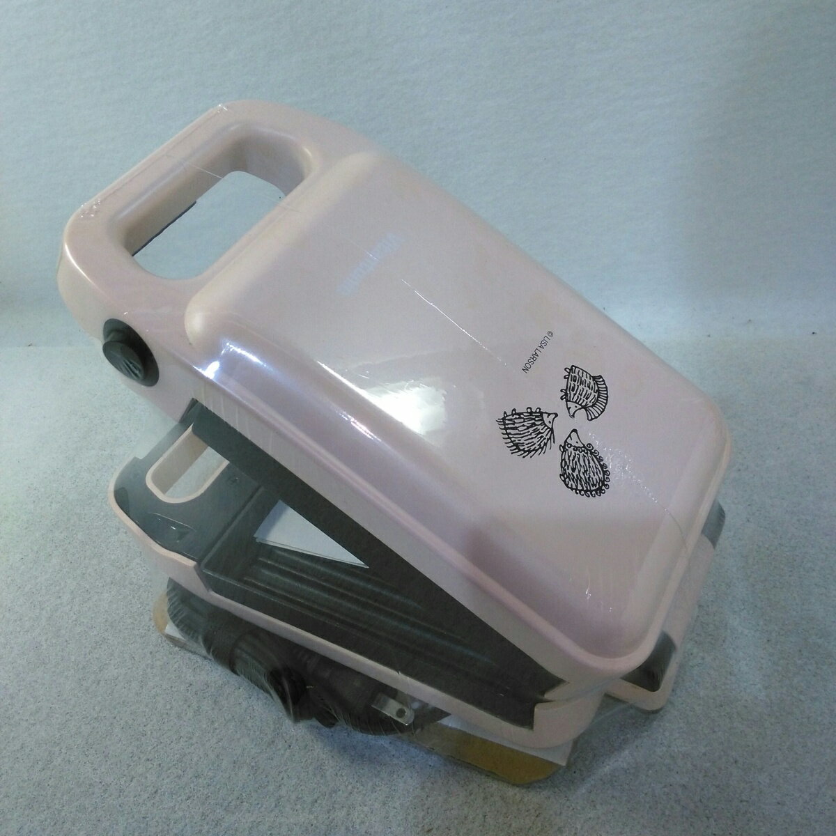 【動作確認済】【中古】本体・取説のみ ビタントニオ 厚焼きホットサンドベーカー リサラーソンモデル ハリネズミ VHS-10LS ピンクベージュ