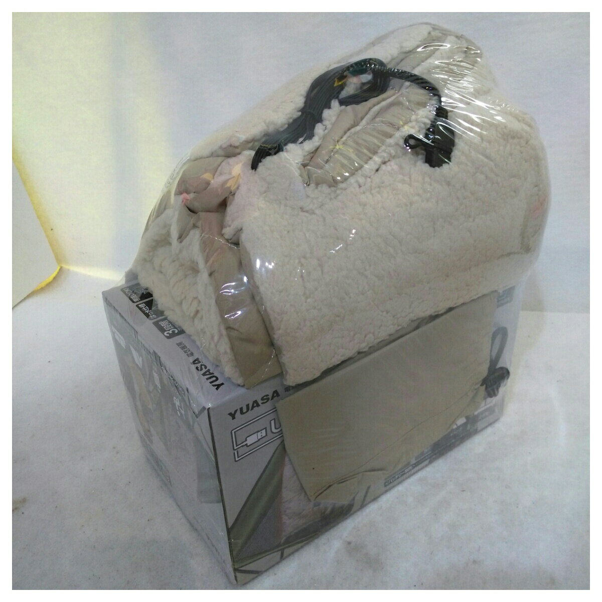【動作確認済】【中古】ユアサプライムス USBブランケット YCB-U25C-C ベージュ系