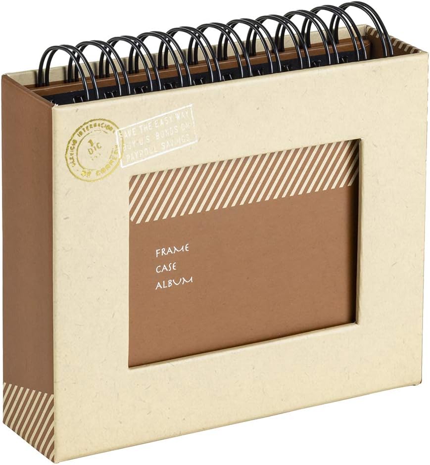 　　ナカバヤシ フォトランク FCアルバムL クラフト ブラウン A-FTPC-102-BR ブランド ナカバヤシ 色・柄 ブラウン系 素材 仕様 L判3層黒エンボス台紙30枚(写真収納枚数L判60枚) サイズ(cm) 約W16.0×H15.2×D4.0 付属品 未使用品です。　梱包して宅急便でお送りします。弊社の商品は1点物が多く在庫限りの出品です。この機会を逃さずお急ぎ、お求めくださいませ。 C　O　N　D　I　T　I　O　N 参考ランクは、 状態 新品 Nランク 新品・未使用品です Sランク 新品同様、どこにも使った形跡がみられない素晴らしい状態です Aランク 使用感が少なく、美しい状態 Bランク 使用感・傷・汚れ多少あり Cランク 使用感がありダメージが目立つ状態 Dランク 難あり、壊れている。我慢して使うことができる程度。 ジャンク 使えない。部品取りや生地として使うことができる程度。 ※補足事項 ・フレームケース入りの写真立てのようなポケットアルバム ・ 弊社はリサイクルショップですのでほとんどの商品は一般顧客様より店頭にて買取させていただいた商品です。したがってユーズド品であることをご理解いただき、神経質な方や、綺麗な状態にこだわる方はご購入をお避け頂き、直営店・量販店にて新品のご購入をお勧めいたします。出品ランクはあくまで参考でございます。ランクを理由としたご返品はお受けいたしかねます。ご了承くださいませ。 ■お取引について 発送方法・送料 ◎購入商品は「宅急便」にて発送させていただきます。 【送料】 ヤマト運輸様(北海道・東北・沖縄は日本郵便様）にて発送させていただきます。60サイズ　北海道1500円　東北750円　関東・信越600円　北陸東海550円　関西・中四国550円　九州550円　沖縄1350円 【配送日指定】 配達日指定は、購入のあった日から1週間後までとさせていただきます。 ※一週間以上先のご指定はお受けできません。ご了承ください。 【配達時間帯希望サービス】 指定なし　9:00～12:00　14:00～16:00　16:00～18:00　18:00～20:00　19:00～21:00 【同包】 複数購入された場合の送料は同梱可能ですが大きさによっては別途お見積もりになります。 【発送】 商品の発送は当日正午までに決済確認ができましたら当日発送し指定の地域には翌日のお届けをさせていただきます。 消費税について 購入金額には、消費税10%が含まれています。 お支払いについて 【決済方法】 ●代金引換：手数料（商品代金） 330円（1万円未満）440円（～3万円）660円（～10万円）1100円（～30万円）） ●銀行振込（振込先は、楽天銀行とゆうちょ銀行です） ※お振込みの手数料はお客者様のご負担とさせていただきます。 ●クレジット決済 注意事項 ■下記内容に同意の上、ご入札下さいますようお願い申し上げます 　　ネット販売の性質上、パソコン環境・モニターなどの設定・仕様等で　　イメージ写真と実際の商品との色合いが若干異なる場合がございます。 ○ご購入後のキャンセルは等は、一切しておりません。 ○程度に敏感な方、神経質な方は必ず詳しい程度をお問い合わせください。 　○ご注文後、こちらからの連絡に48時間以上お返事が無い場合「お客様都合によるキャンセル」とさせて頂きます。 ○ご購入後、翌日から5営業日以内にお振込みの出来る方のみご注文下さい。 □気になる事がありましたら遠慮なくご質問下さい。 □掲載写真以外の画像もE-mailにてお送りする事が可能です。 □ご質問の返信は、取扱店舗の営業時間内に限ります。 【返品の特約】 ◇商品に欠陥がある場合を除き、返品や交換には応じておりません。 ◇商品に欠陥がある場合には送料当方負担にて、弊社が責任を持って対応させて頂きます。 ◇ご購入時についている付属品が欠品（紛失等）された場合、返品・交換はお受けできません。 ◇尚、商品の性質上、次の場合の返品・交換はお断りさせていただきます。 ・お客様の都合 ・一度ご使用になられた場合 ・イメージ違い（形状違い、大きさなど） ・連絡が無く、3日以上過ぎた場合 ◇お届けした商品がご注文の商品と異なっていた場合や事故等による損傷(不良品)が見られた場合、商品到着後48時間以内に「お電話かE-mail」にて、ご連絡をお願い致します。 【返金について】 ◇返品特約にあるお客様の都合以外の理由で返品となった場合、返金時の振込手数料は弊社にて負担いたします。 ◇銀行振込・代金引換などで、お客様が商品代金をお支払い後に「キャンセル（取消し）」をされた 場合、商品代金の返金はトラブル防止の為「ご購入者様名義への銀行振込」とさせていただきます。 ◇お振込みの際にかかる「手数料（振込手数料等）」は、お客様のご負担とさせていただきます。 ◇返金金額は、手数料を差し引いた商品代金（消費税込み）となります。 新着商品はこちら2025/11/4薬用オイリーバージェル EXT－α 65g 山300円2025/11/4クリニーク モイスチャーサージハイドロプランプ1,680円2025/11/4ケイトスペード ショルダーバッグ ノット カラ5,980円2025/11/04 更新