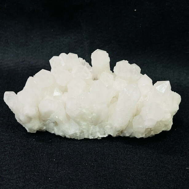 水晶クラスター　465g 四川省産 原石 天然石 1点物 パワーストーン クリスタル 浄化 空間 自然石 結晶 鉱物 ポイント ヒーリング crystal