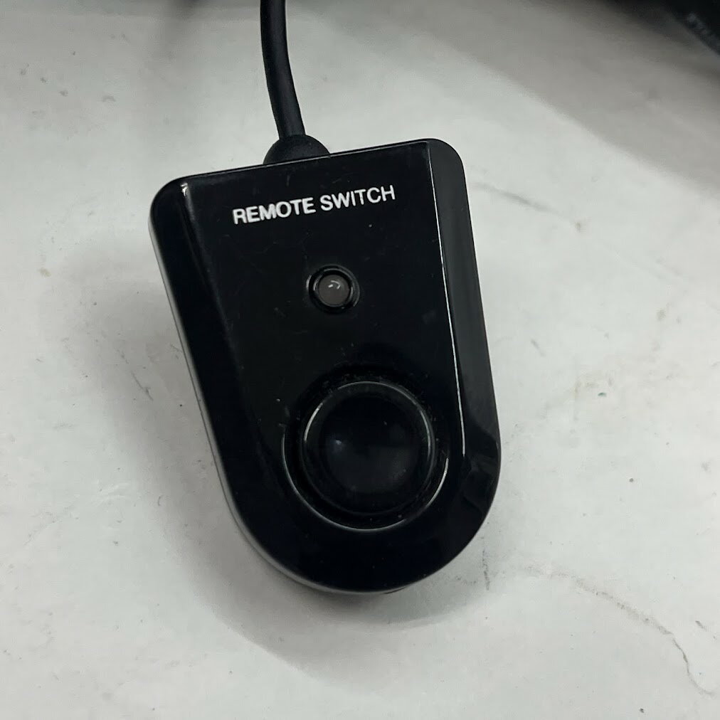 ����š�iBUFFALO �ѥ�����ư���ش� BSKMR201�ʥǥ����ץ쥤/USB�����ܡ���/USB�ޥ����������Υѥ����󤬰��ܤǤ狼��LED�饤����