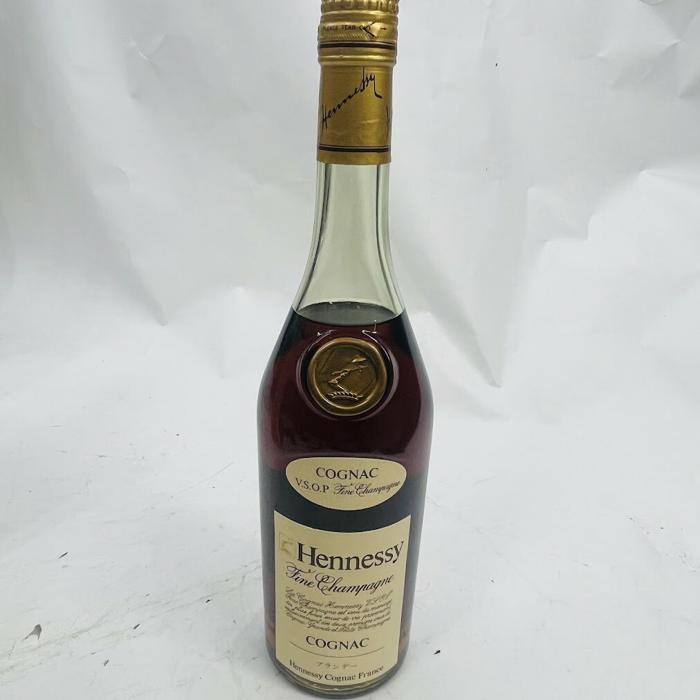 【未成年の飲酒は法律で禁じられています】ヘネシー VSOP 700ml （オールドボトル）