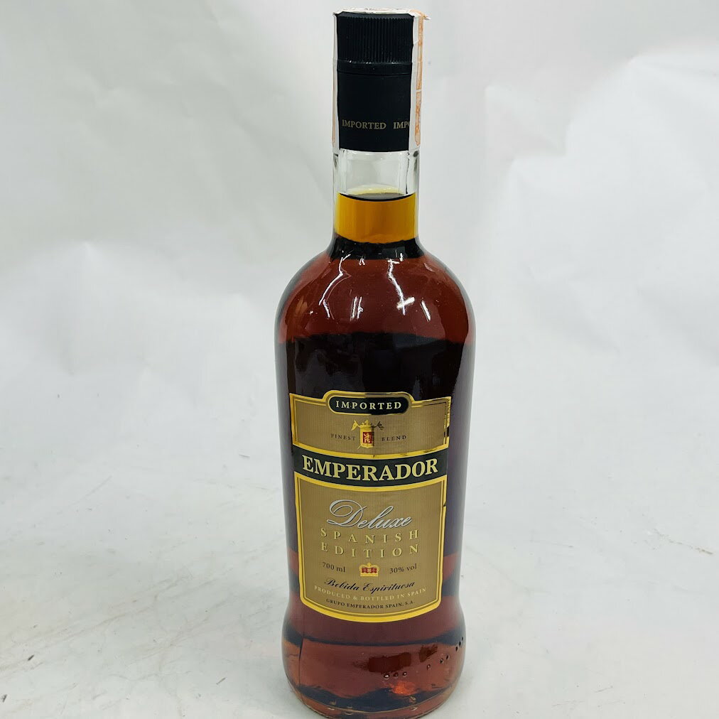 リサイクルショップリステーションの【未成年の飲酒は法律で禁じられています】エンペラドール ブランデー　スパニッシュエディション700ml30度デラックス箱入り｜アングル2