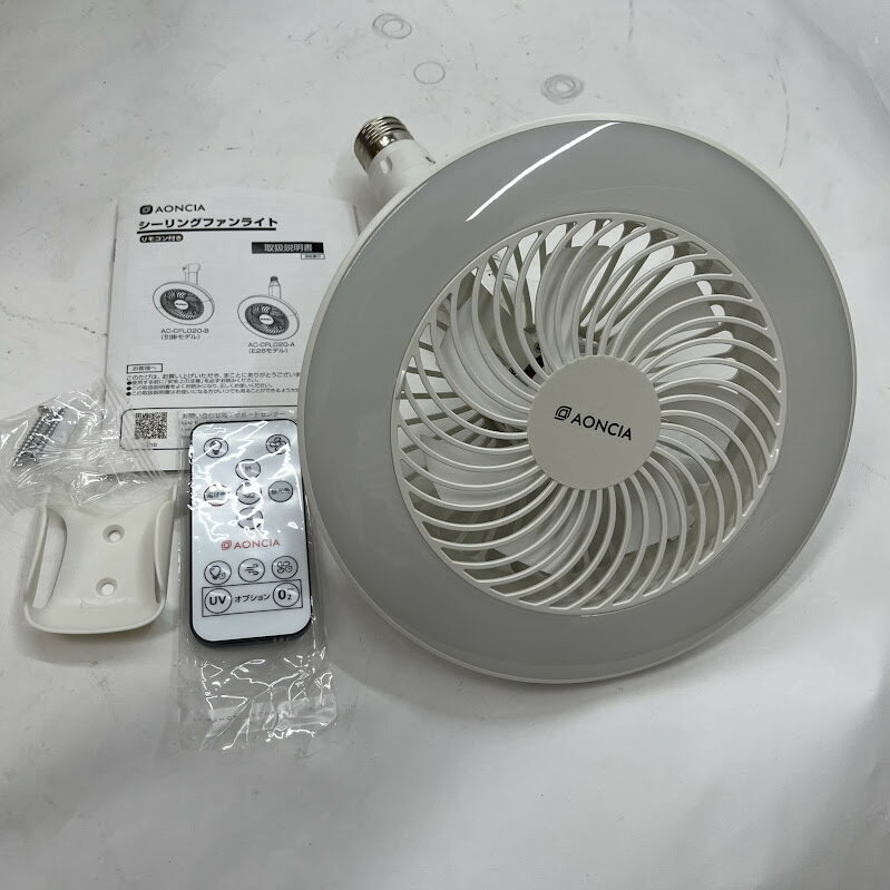 【未使用】シーリングライト ファンとライトが一つに ソケットモデル 引掛けモデル 10段階調光 3パターン調色 風量3段階調節 角度調節 リモコン AC-CFL020A