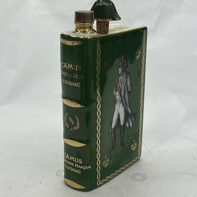 【未成年の飲酒は法律で禁じられています】カミュ ブック グリーン 700ml ナポレオン　グランマルキ40度替え栓付き