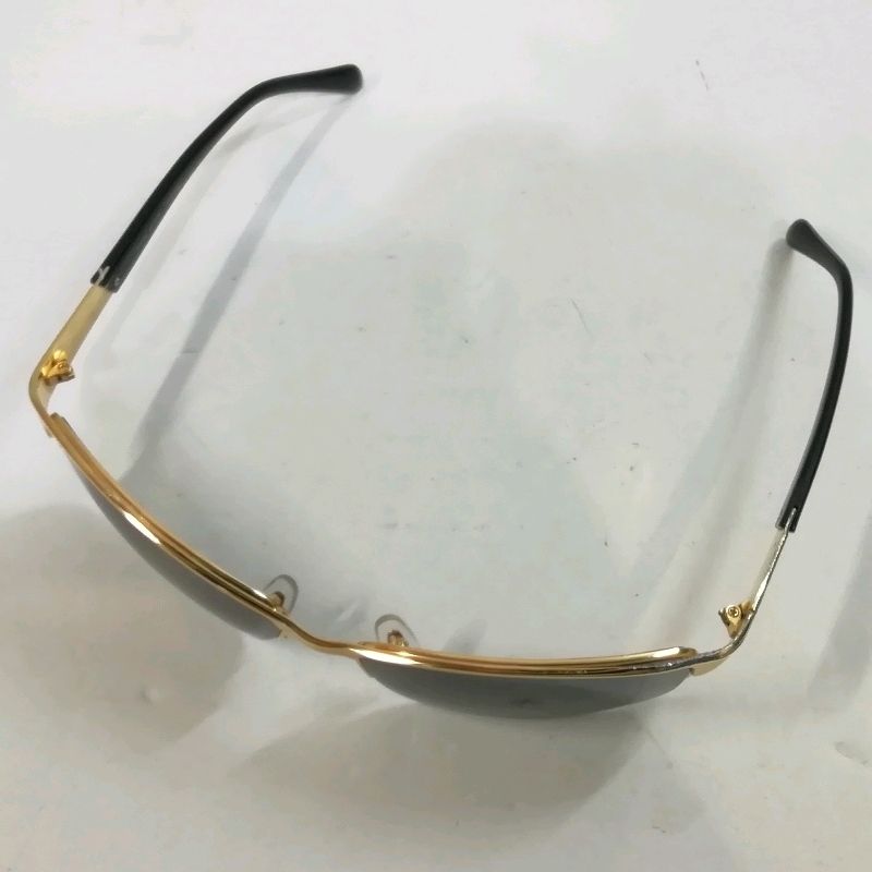 乐天商城 - 【中古】ポリス サングラス S8687J COL.300M 62□16 130 チタン ★レンズにキズ