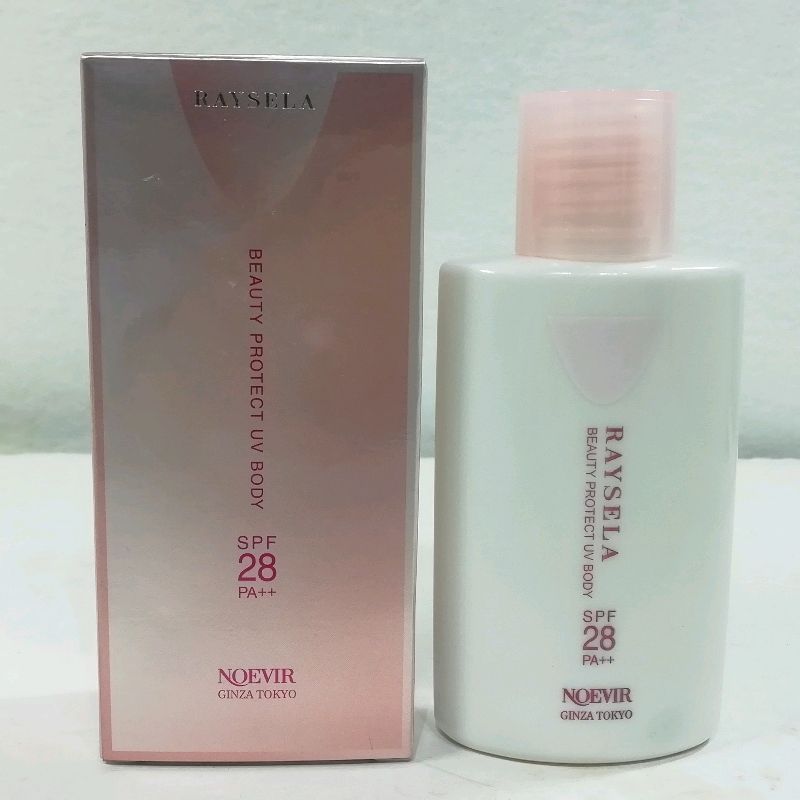 　　ノエビア レイセラ ビューティプロテクトUV ボディ 100ml ブランド ノエビア 色・柄 素材 仕様 日本製 サイズ(cm) 箱サイズ幅約5.6×高さ約12.1×まち約3.3 付属品 無し 置き古しの未使用品です。 現状になりますのでUSED品にご理解のある方のみお願いします。梱包してお送りします。弊社の商品は1点物が多く在庫限りの出品です。この機会を逃さずお急ぎ、お求めくださいませ。 C　O　N　D　I　T　I　O　N 参考ランクは、 状態 中古（新品同様） Nランク 新品・未使用品です Sランク 新品同様、どこにも使った形跡がみられない素晴らしい状態です Aランク 使用感が少なく、美しい状態 Bランク 使用感・傷・汚れ多少あり Cランク 使用感がありダメージが目立つ状態 Dランク 難あり、壊れている。我慢して使うことができる程度。 ジャンク 使えない。部品取りや生地として使うことができる程度。 ※補足事項 ・ボディ用日やけ止め ・ 弊社はリサイクルショップですのでほとんどの商品は一般顧客様より店頭にて買取させていただいた商品です。したがってユーズド品であることをご理解いただき、神経質な方や、綺麗な状態にこだわる方はご注文をお避け頂き、直営店・量販店にて新品のご注文をお勧めいたします。出品ランクはあくまで参考でございます。ランクを理由としたご返品はお受けいたしかねます。ご了承くださいませ。 ■お取引について 発送方法・送料 　　　◎商品は梱包して「宅急便」にて発送させていただきます。 【送料】 60サイズ　北海道1500円　東北750円　関東・信越600円　北陸東海550円　関西・中四国550円　九州550円　沖縄1350円 【配送日指定】 配達日指定は、購入のあった日から1週間後までとさせていただきます。 ※一週間以上先のご指定はお受けできません。ご了承ください。 【配達時間帯希望サービス】 指定なし　9:00～12:00　14:00～16:00　16:00～18:00　18:00～20:00　19:00～21:00 【同包】 複数購入された場合の送料は同梱可能ですが大きさによっては別途お見積もりになります。 【発送】 商品の発送は当日正午までに決済確認ができましたら当日発送し指定の地域には翌日のお届けをさせていただきます。 お支払いについて 【決済方法】 ●代金引換：手数料（商品代金） 330円(1万円未満)440円(～3万円)660円(～10万円)1100円(～30万円) ●銀行振込（振込先は、楽天銀行とゆうちょ銀行です） ※お振込みの手数料はお客者様のご負担とさせていただきます。 ●クレジット決済 注意事項 ■下記内容に同意の上、ご入札下さいますようお願い申し上げます 　　ネット販売の性質上、パソコン環境・モニターなどの設定・仕様等で　　イメージ写真と実際の商品との色合いが若干異なる場合がございます。 ○ご購入後のキャンセルは等は、一切しておりません。 ○程度に敏感な方、神経質な方は必ず詳しい程度をお問い合わせください。 　○ご注文後、こちらからの連絡に48時間以上お返事が無い場合「お客様都合によるキャンセル」とさせて頂きます。 ○ご購入後、翌日から5営業日以内にお振込みの出来る方のみご注文下さい。 □気になる事がありましたら遠慮なくご質問下さい。 □掲載写真以外の画像もE-mailにてお送りする事が可能です。 □ご質問の返信は、取扱店舗の営業時間内に限ります。 【返品の特約】 ◇商品に欠陥がある場合を除き、返品や交換には応じておりません。 ◇商品に欠陥がある場合には送料当方負担にて、弊社が責任を持って対応させて頂きます。 ◇ご購入時についている付属品が欠品（紛失等）された場合、返品・交換はお受けできません。 ◇尚、商品の性質上、次の場合の返品・交換はお断りさせていただきます。 ・お客様の都合 ・一度ご使用になられた場合 ・イメージ違い（形状違い、大きさなど） ・連絡が無く、3日以上過ぎた場合 ◇お届けした商品がご注文の商品と異なっていた場合や事故等による損傷(不良品)が見られた場合、商品到着後48時間以内に「お電話かE-mail」にて、ご連絡をお願い致します。 【返金について】 ◇返品特約にあるお客様の都合以外の理由で返品となった場合、返金時の振込手数料は弊社にて負担いたします。 ◇銀行振込・代金引換などで、お客様が商品代金をお支払い後に「キャンセル（取消し）」をされた 場合、商品代金の返金はトラブル防止の為「ご購入者様名義への銀行振込」とさせていただきます。 ◇お振込みの際にかかる「手数料（振込手数料等）」は、お客様のご負担とさせていただきます。 ◇返金金額は、手数料を差し引いた商品代金（消費税込み）となります。