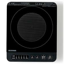 家電　　本体のみ アイリスオーヤマ IHコンロ 1000W ブラック IHK-TK62-B 2022年製 型番 IHK-TK62-B 色 ブラック系 素材 仕様 火力5段階、1000W サイズ(cm) 約W24.0×H5.4×D28.6 参考定価 0 重さ(kg) 1.7 付属品 本体のみ、中古品ですが状態いいです。　梱包して宅急便でお送りします。弊社の商品は1点物が多く在庫限りの出品です。この機会を逃さずお急ぎ、お求めくださいませ。 C　O　N　D　I　T　I　O　N 参考ランクは、 商品状態 Aランク ※補足事項 ・ 節約 IHコンロは熱効率が良いため光熱費の削減が出来て経済的です。 簡単操作 火加減調整がしやすく、高火力で調理が快適です。 お手入れ簡単 拭くだけで、らくらくお手入れできます。 安心安全 火を使わないので空気を汚さず一酸化炭素中毒の危険がありません。 マグネットコード コードに足や手を引っ掛けてもコードだけ外れるマグネットコードを採用しています。小さなお子様がいるご家庭でも安心です。 ・ 弊社はリサイクルショップですのでほとんどの商品は一般顧客様より店頭にて買取させていただいた商品です。したがってユーズド品であることをご理解いただき、神経質な方や、綺麗な状態にこだわる方はご購入をお避け頂き、直営店・量販店にて新品のご購入をお勧めいたします。出品ランクはあくまで参考でございます。ランクを理由としたご返品はお受けいたしかねます。ご了承くださいませ。 ■お取引について 発送方法・送料 ◎購入商品は「宅急便」にて発送させていただきます。 【送料】 ヤマト運輸様(北海道・東北・沖縄は日本郵便様）にて発送させていただきます。 送料無料 【配送日指定】 配達日指定は、購入のあった日から1週間後までとさせていただきます。 ※一週間以上先のご指定はお受けできません。ご了承ください。 【配達時間帯希望サービス】 指定なし　9:00～12:00　14:00～16:00　16:00～18:00　18:00～20:00　19:00～21:00 【同包】 複数購入された場合の送料は同梱可能ですが大きさによっては別途お見積もりになります。 【発送】 商品の発送は当日正午までに決済確認ができましたら当日発送し指定の地域には翌日のお届けをさせていただきます。 消費税について 購入金額には、消費税10%が含まれています。 お支払いについて 【決済方法】 ●代金引換：手数料（商品代金） 330円（1万円未満）440円（～3万円）660円（～10万円）1100円（～30万円） ●銀行振込（振込先は、楽天銀行とゆうちょ銀行です） ※お振込みの手数料はお客者様のご負担とさせていただきます。 ●クレジット決済 注意事項 ■下記内容に同意の上、ご入札下さいますようお願い申し上げます 　　ネット販売の性質上、パソコン環境・モニターなどの設定・仕様等で　　イメージ写真と実際の商品との色合いが若干異なる場合がございます。 ○ご購入後のキャンセルは等は、一切しておりません。 ○程度に敏感な方、神経質な方は必ず詳しい程度をお問い合わせください。 　○ご注文後、こちらからの連絡に48時間以上お返事が無い場合「お客様都合によるキャンセル」とさせて頂きます。 ○ご購入後、翌日から5営業日以内にお振込みの出来る方のみご注文下さい。 □気になる事がありましたら遠慮なくご質問下さい。 □掲載写真以外の画像もE-mailにてお送りする事が可能です。 □ご質問の返信は、取扱店舗の営業時間内に限ります。 【返品の特約】 ◇商品に欠陥がある場合を除き、返品や交換には応じておりません。 ◇商品に欠陥がある場合には送料当方負担にて、弊社が責任を持って対応させて頂きます。 ◇ご購入時についている付属品が欠品（紛失等）された場合、返品・交換はお受けできません。 ◇尚、商品の性質上、次の場合の返品・交換はお断りさせていただきます。 ・お客様の都合 ・一度ご使用になられた場合 ・イメージ違い（形状違い、大きさなど） ・連絡が無く、3日以上過ぎた場合 ◇お届けした商品がご注文の商品と異なっていた場合や事故等による損傷(不良品)が見られた場合、商品到着後48時間以内に「お電話かE-mail」にて、ご連絡をお願い致します。 【返金について】 ◇返品特約にあるお客様の都合以外の理由で返品となった場合、返金時の振込手数料は弊社にて負担いたします。 ◇銀行振込・代金引換などで、お客様が商品代金をお支払い後に「キャンセル（取消し）」をされた 場合、商品代金の返金はトラブル防止の為「ご購入者様名義への銀行振込」とさせていただきます。 ◇お振込みの際にかかる「手数料（振込手数料等）」は、お客様のご負担とさせていただきます。 ◇返金金額は、手数料を差し引いた商品代金（消費税込み）となります。 類似商品はこちら本体のみ ヤマゼン IHクッキングヒーター K4,980円東芝 IHクッキングヒーター MR-B20-K6,980円本体のみ アイリスオーヤマ 紙パック式 コード6,980円本体のみ パナソニック 圧力IHジャー炊飯器 19,800円本体・ターンテーブルのみ アイリスオーヤマ 庫10,800円本体のみ アイリスオーヤマ 電気ポット 2.26,980円本体・ターンテーブルのみ アイリスオーヤマ 18,980円本体のみ パナソニック スチーム＆可変圧力IH12,800円本体のみ パナソニック 可変圧力IHジャー炊飯12,800円2026/08/06 更新