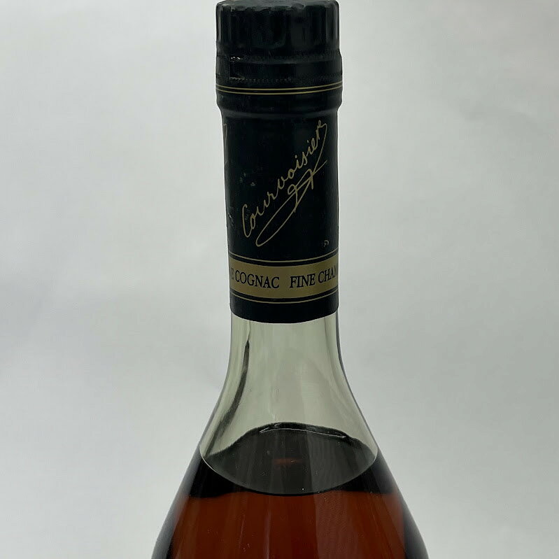 リサイクルショップリステーションの【未成年の飲酒は法律で禁じられています】クルボアジェ VSOP 700ml　40度｜アングル3