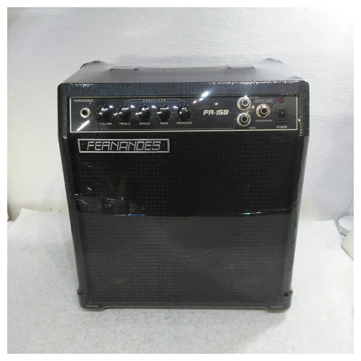 【中古】本体のみ FERNANDES ベースアンプ FA-15B ブラック系
